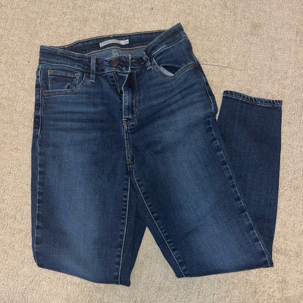 Levi’s High Rise Skinny Jeans
